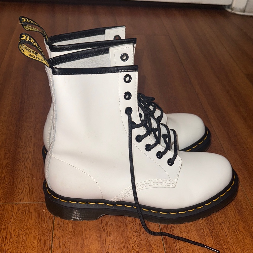 Dr. Martens White Combat Boots with Black Laces - Picture 4 of 5